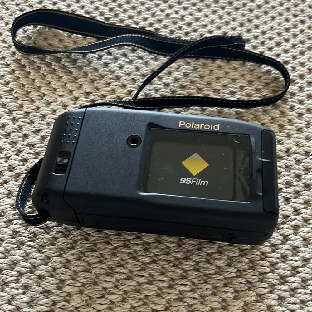 Polaroid 95 film camera captiva auto focus SLR
